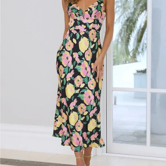 cut out back dress Black Cut Out Maxi Dress main image 1